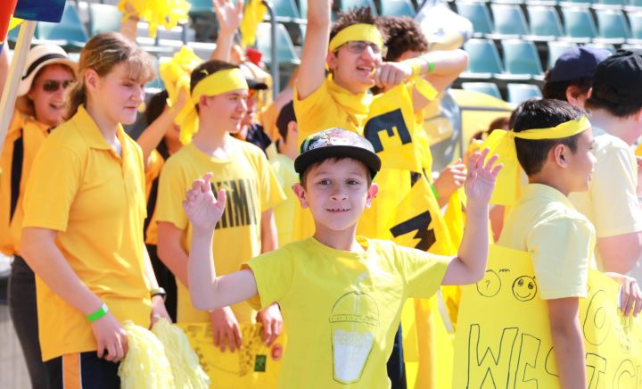 Students and adults show their support for Western Sydney School at Sports Carnival 2018